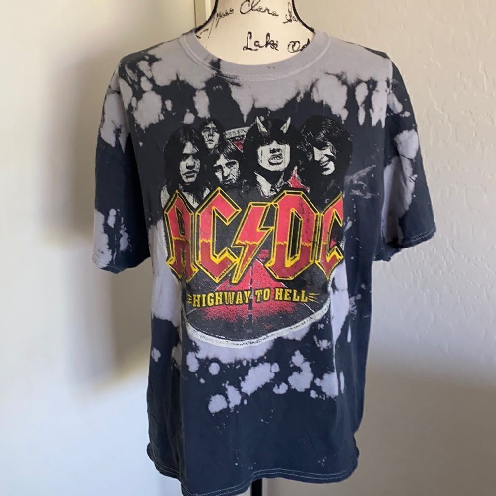 AC/DC Acid Bleach Wash Distressed Graphic Shirt Distressed Casual Band Music